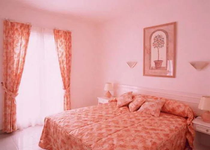 Апартаменты Cardones Boutique Village *